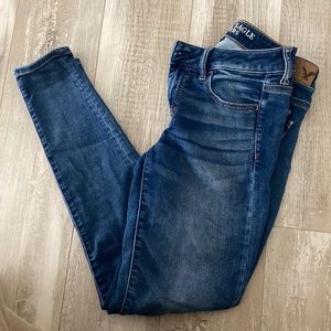 AMERICAN EAGLE JEGGING SIZE 4 WOMEN